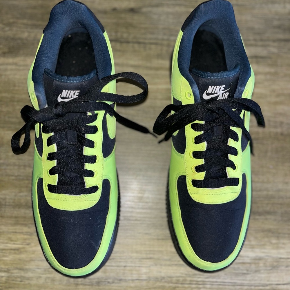 Nike Air Force 1 - Mens 11